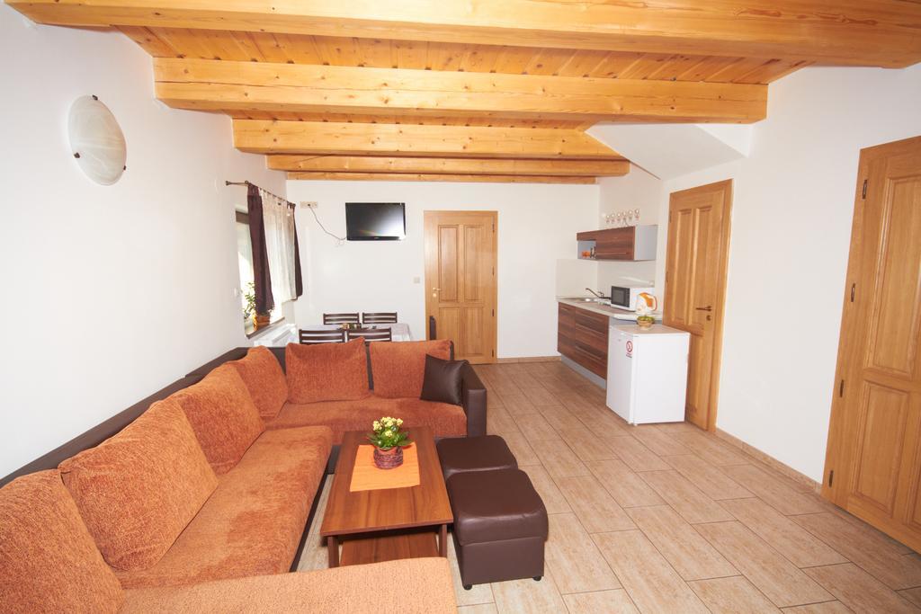 Hotel U Haryho Dolní Bečva Esterno foto