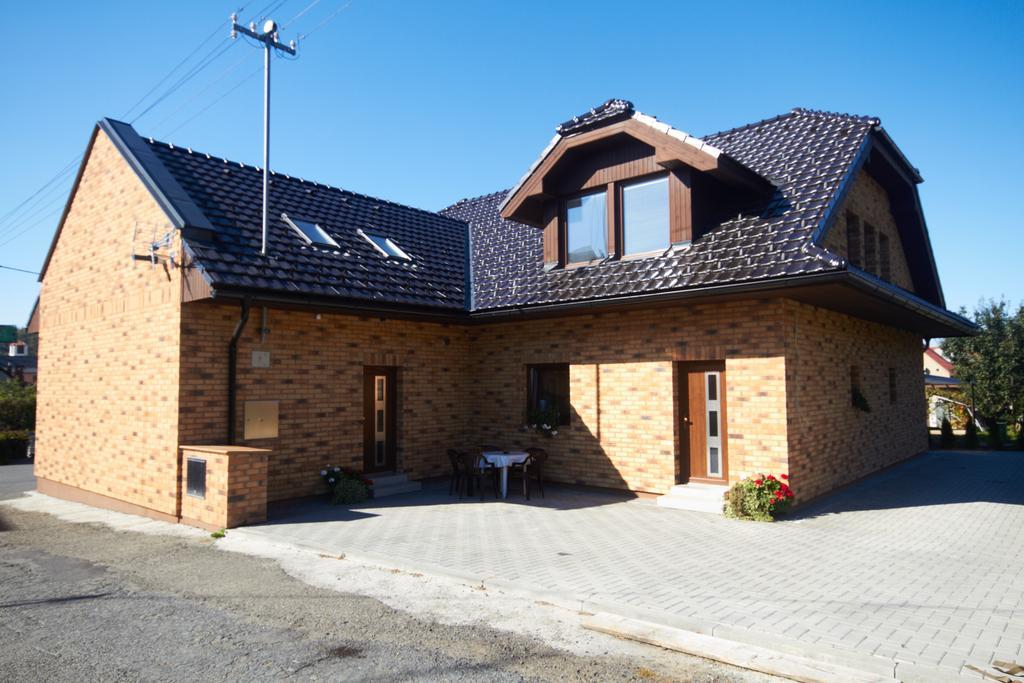 Hotel U Haryho Dolní Bečva Esterno foto